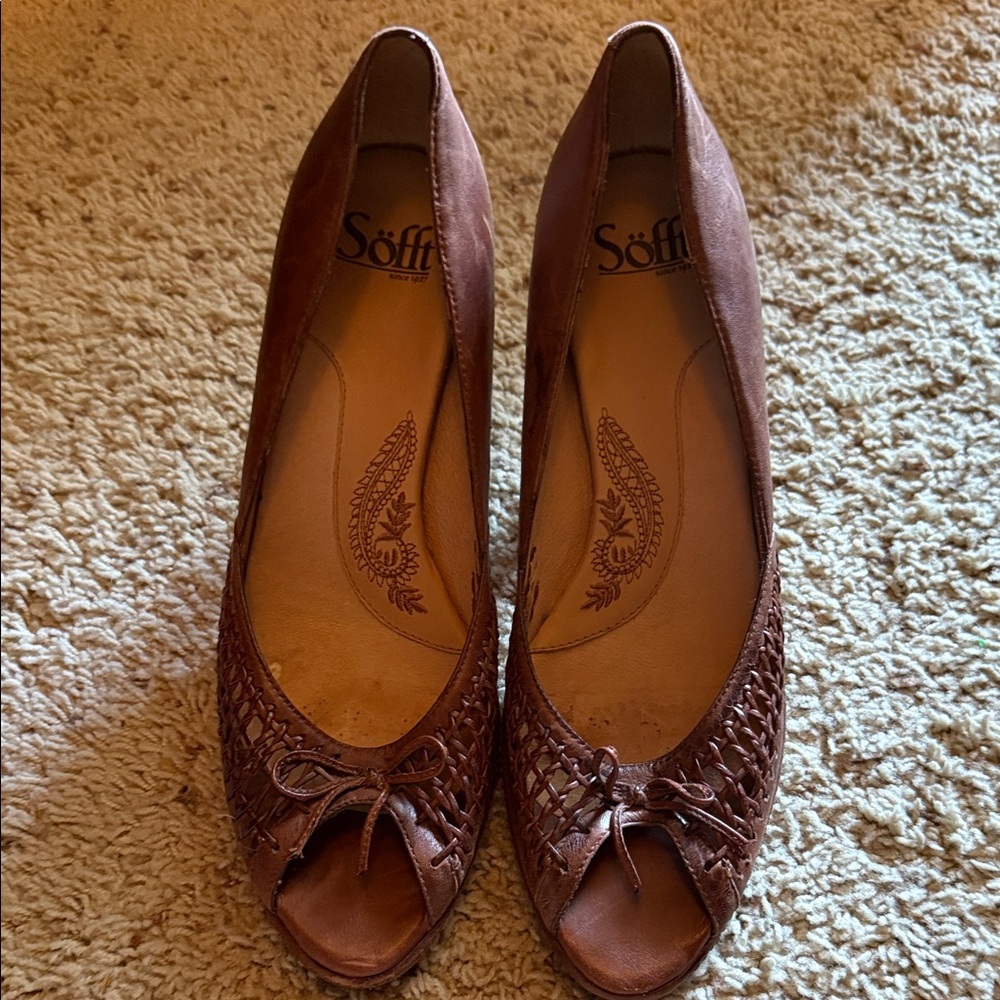 Sofft Brown Peep-Toe Heels